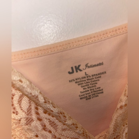 Pink Sleeping Top - Picture 4 of 5